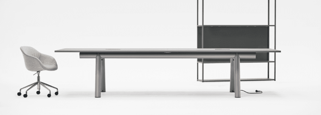 HAY AAC 153 task chair in light gray. Modern office seating with a five-star base.